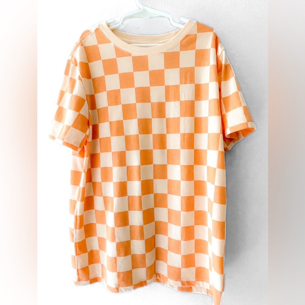 Cat & Jack peach/orange checkerboard Vans-inspired t-shirt